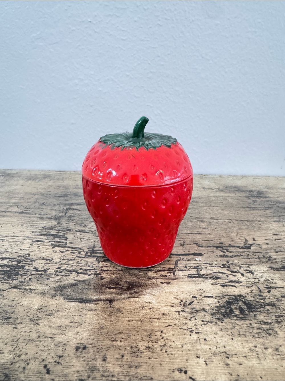 Strawberry Glass Dish with Lid | Red Strawberry Trinket Box - Picture 6 of 10